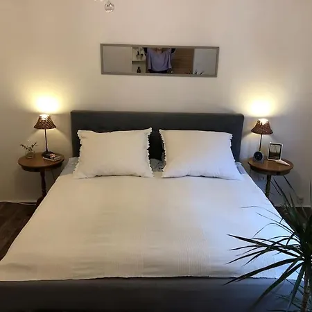 Adlon アパート *